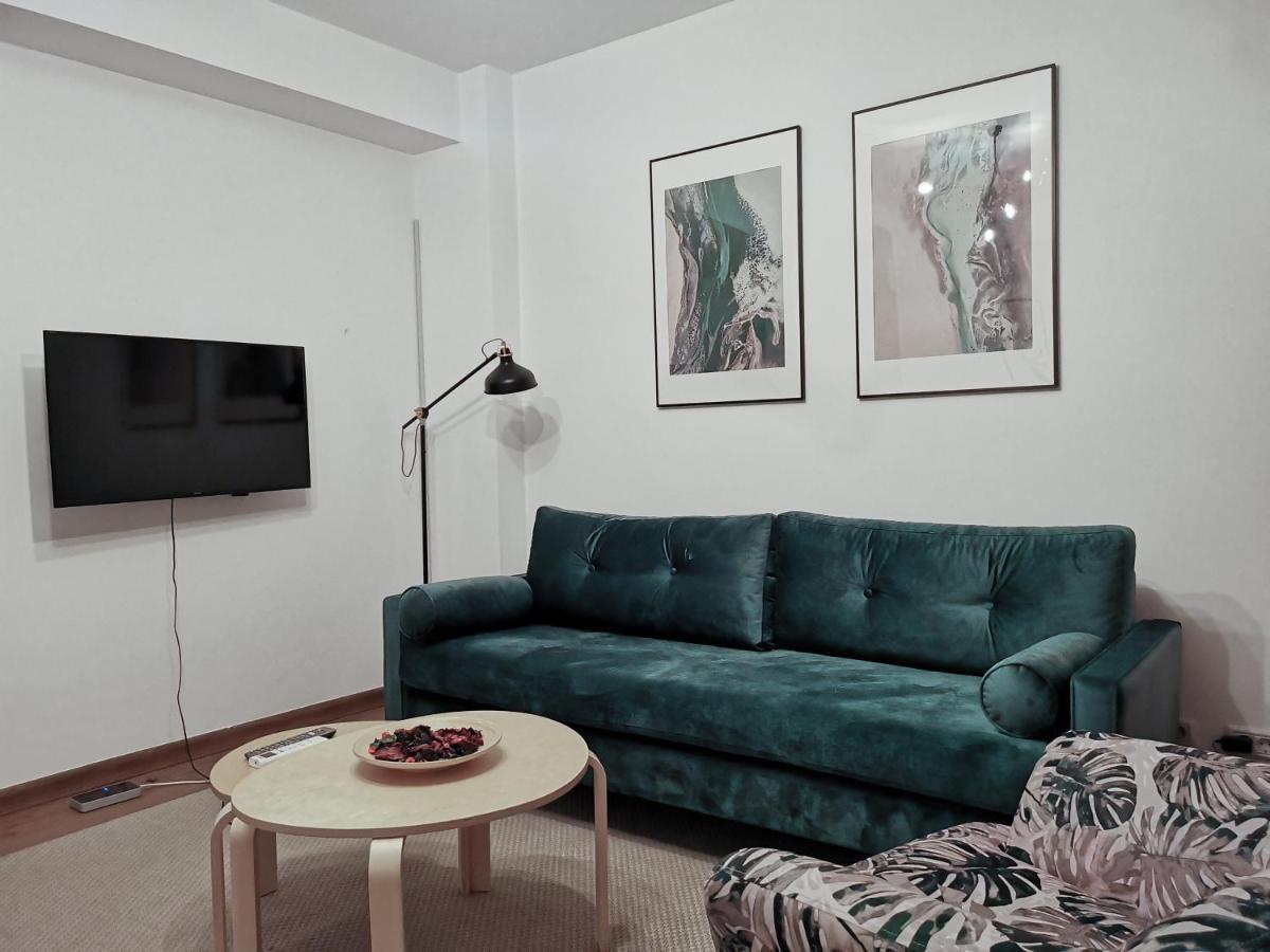 Central Double Studio With Amazing View Bucarest Esterno foto